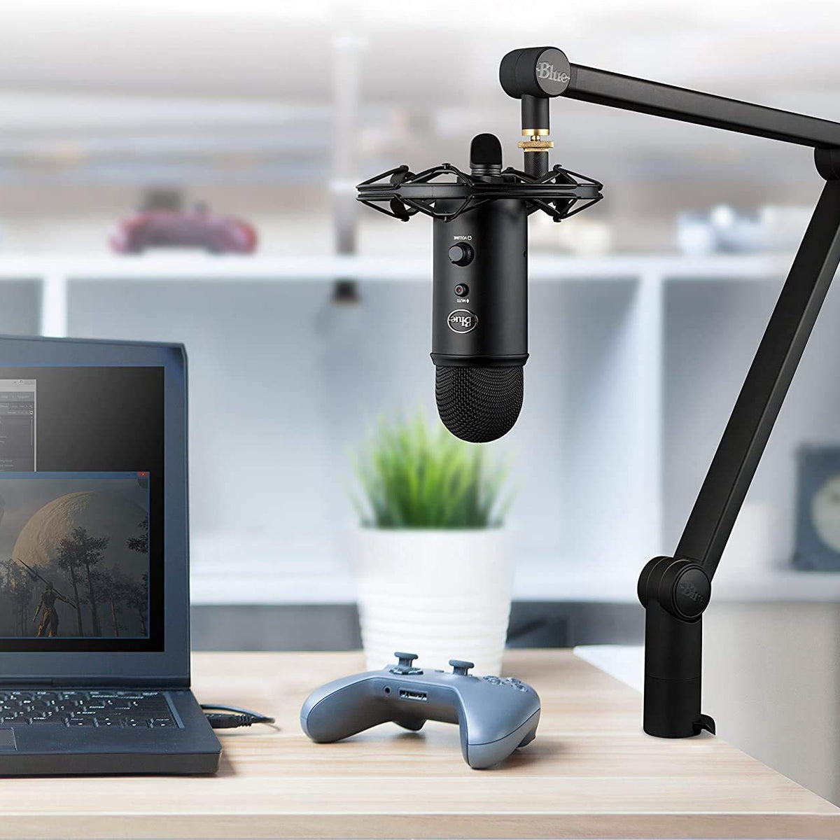 Blue Compass Premium Tube-Style Broadcast Boom Arm