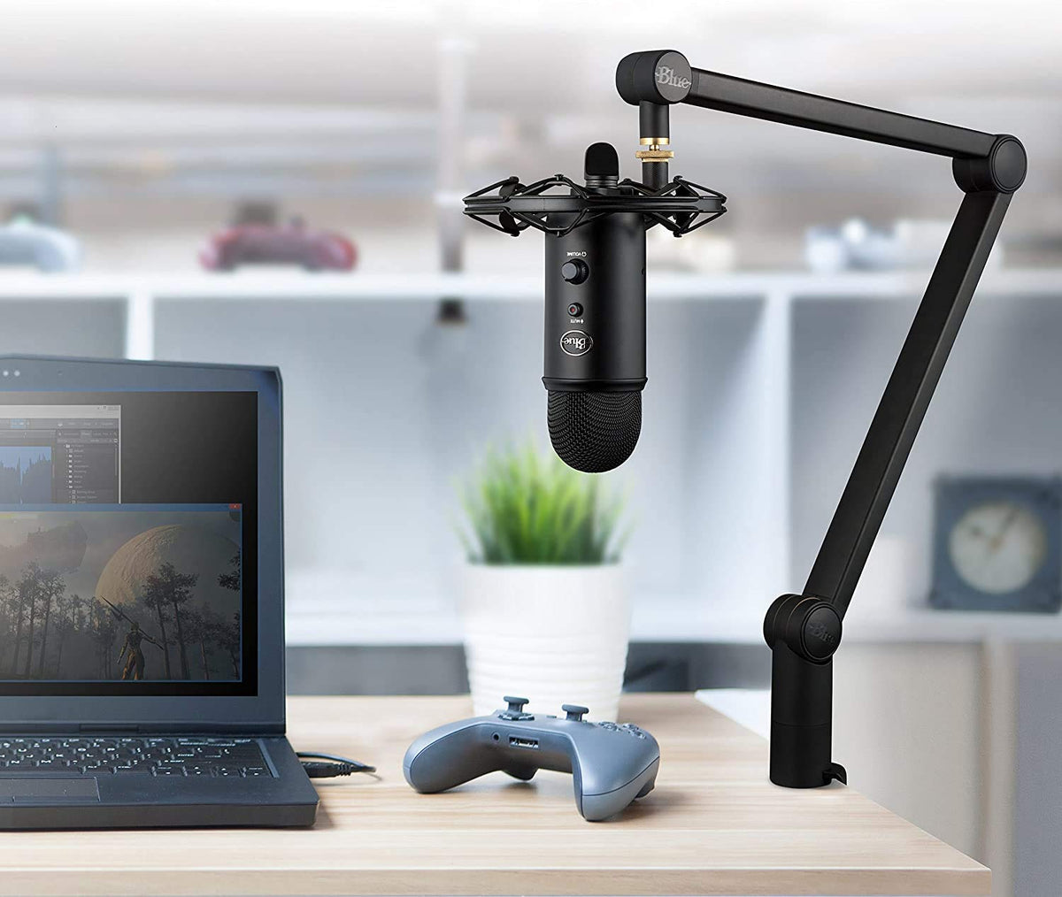 Blue Compass Premium Tube-Style Broadcast Boom Arm